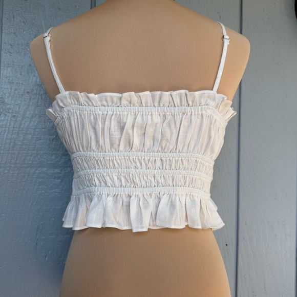 Beachy Linen blend creamy white halter style bodycon summer crop top - Picture 3 of 11